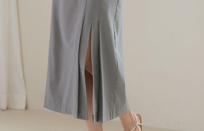 Modern Pleats H-line Slit Skirt