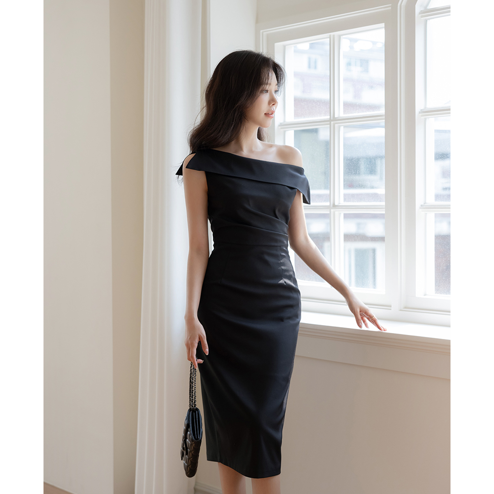 Shirring Off Shoulder Slim Fit Dress