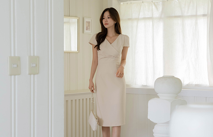 Feminine Wrap Style Slim Fit Puff Dress