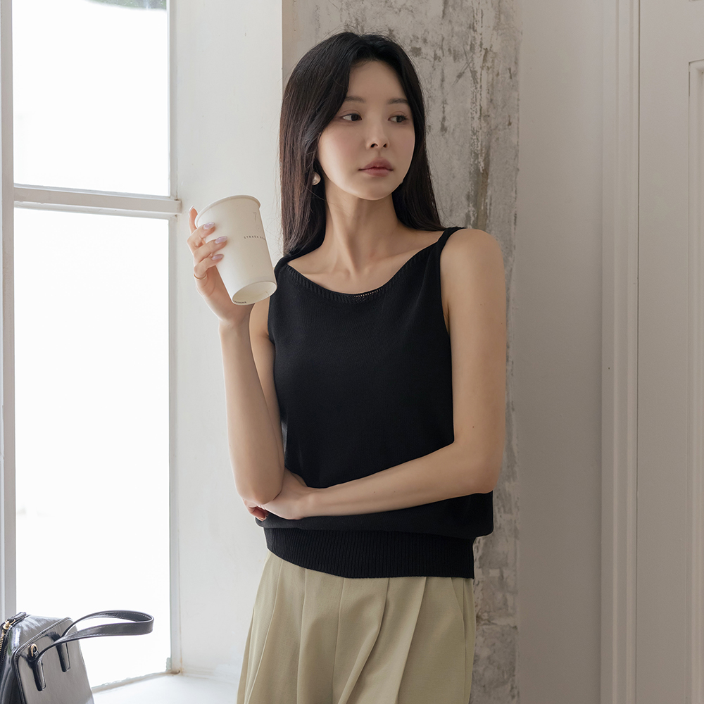 Shoulder Twist Point Sleeveless shirts Knit