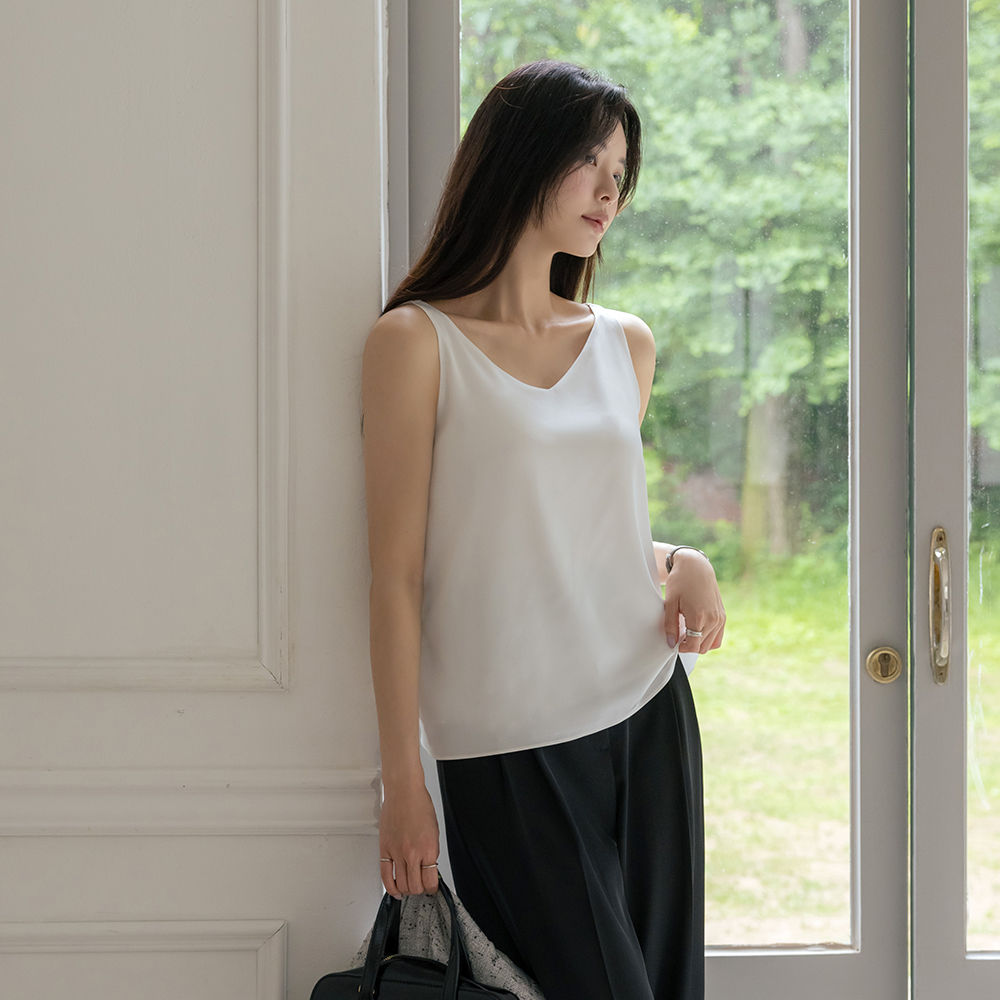 엘레강 Silk Sleeveless shirts Blouse