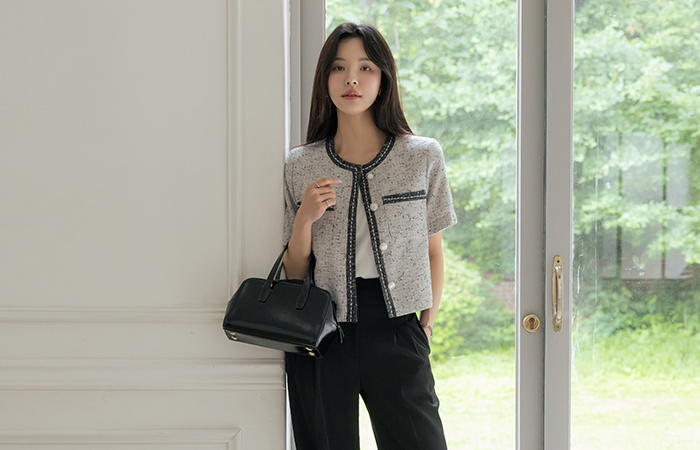 Color Combination Raund neck Summer Tweed Jacket