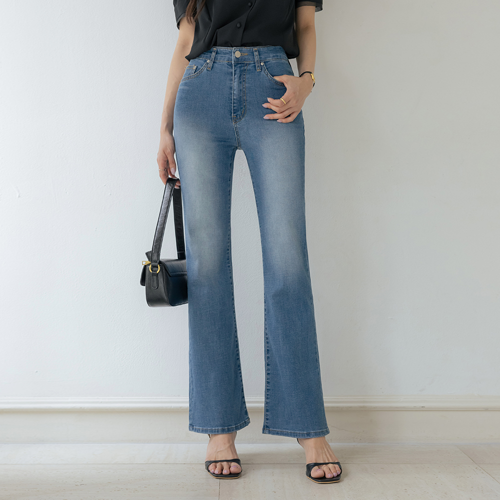 Tight Correction Boot-Cut Denim Pants