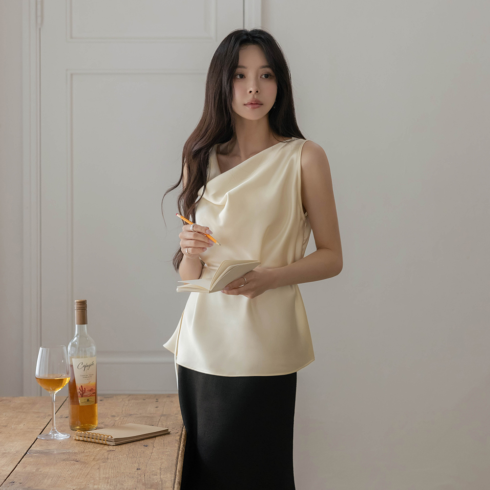 Luxury Cowl Neck Satin Blouse(+Belt)