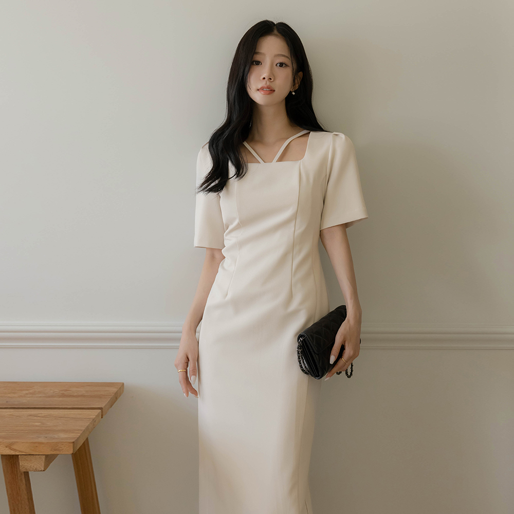 VNeck Center Front Vent Square Neck H-line Dress