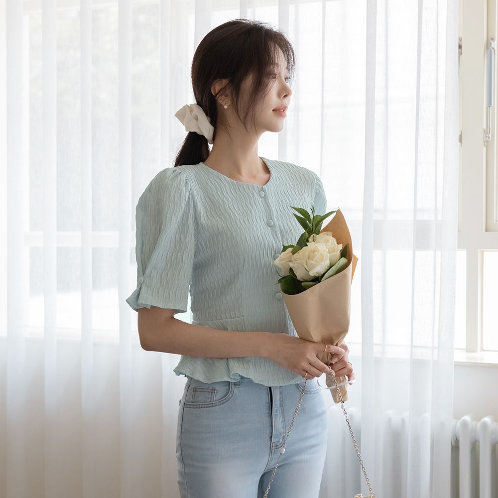 Romantic Wrinkle Peplum Blouse
