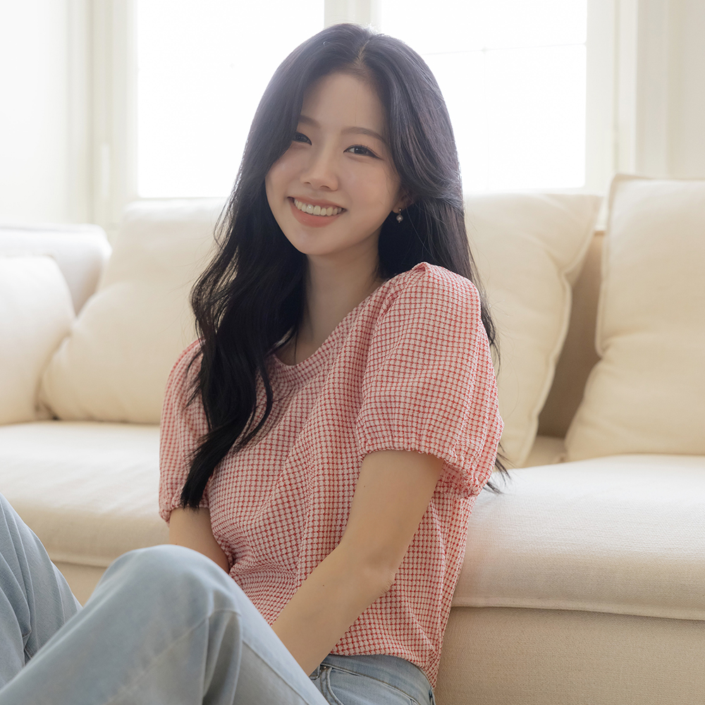 Waffle Check Span Puff Blouse