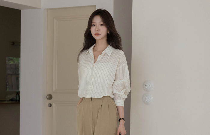 light Stripe loose fit Shirt