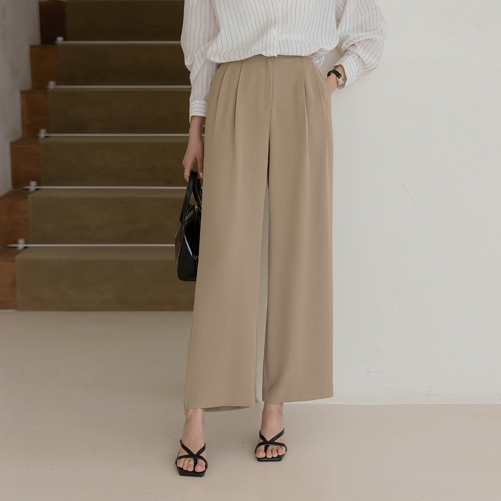 Soft Modern The Back Banding wide fit Slacks