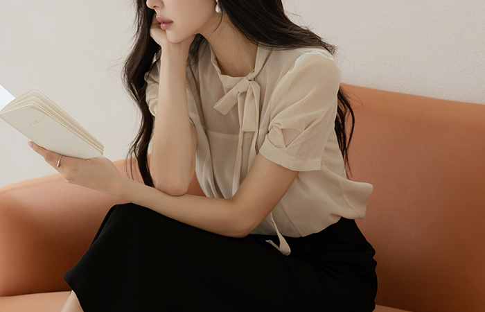 Romantic Chiffon Tie Neck Blouse