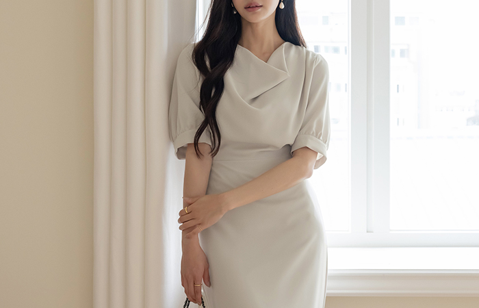Cowl Neck Back Ribbon H-line Dress