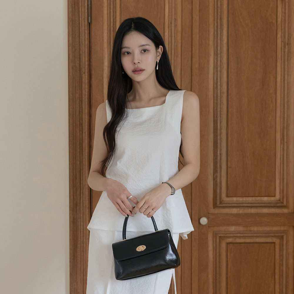 ODE Bag Point Set-up Sleeveless shirts Blouse