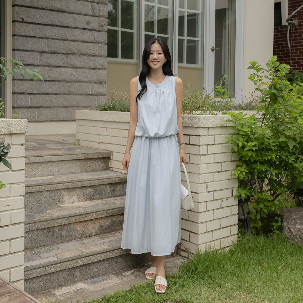 Pure Sleeveless shirts Blouse&Skirt (Set)