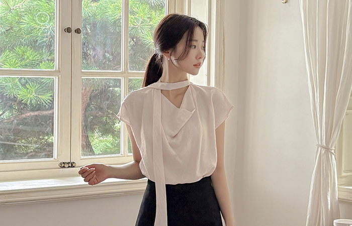 Soft slender Cowl Neck Tie Blouse