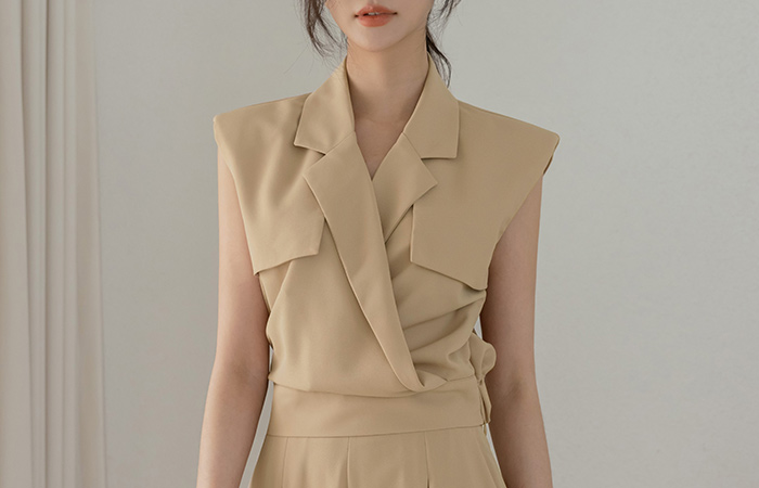 stone Polo Sleeveless shirts Set-up Blouse