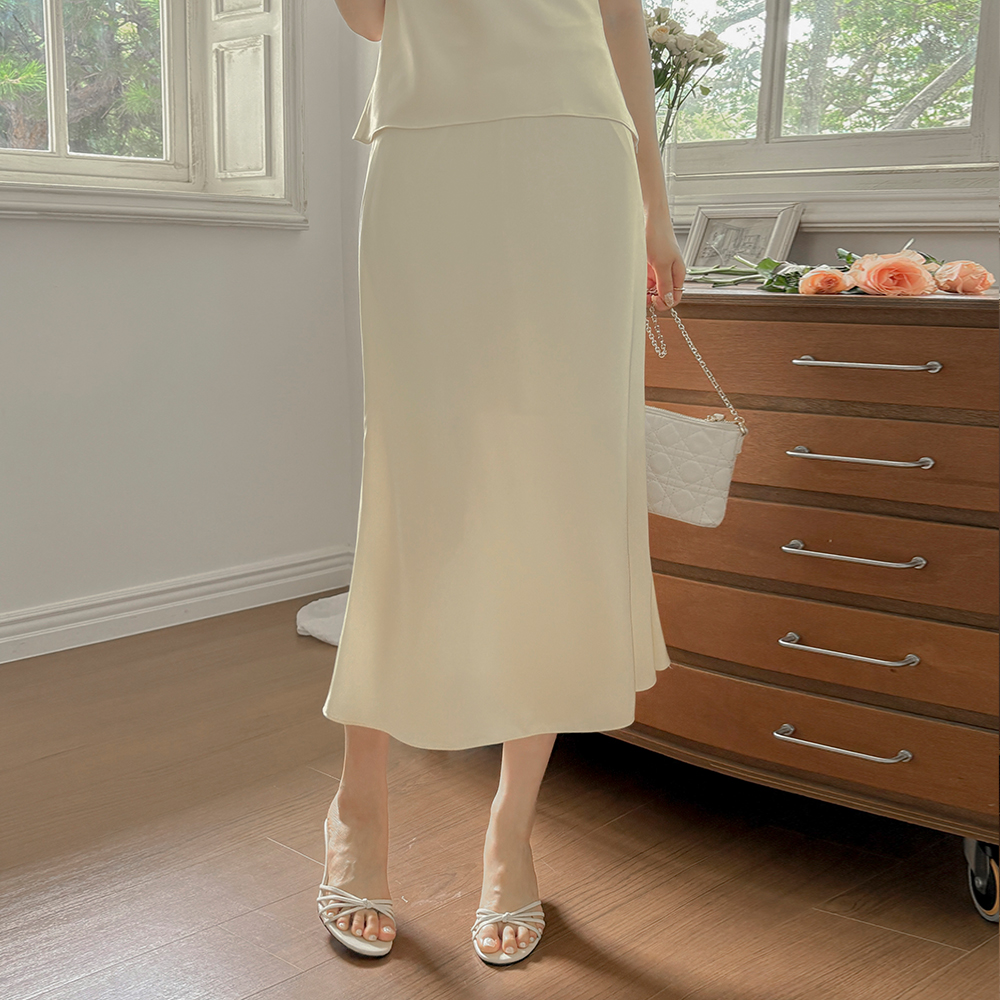 Satin 훌 Mermaid Line Set-up Skirt