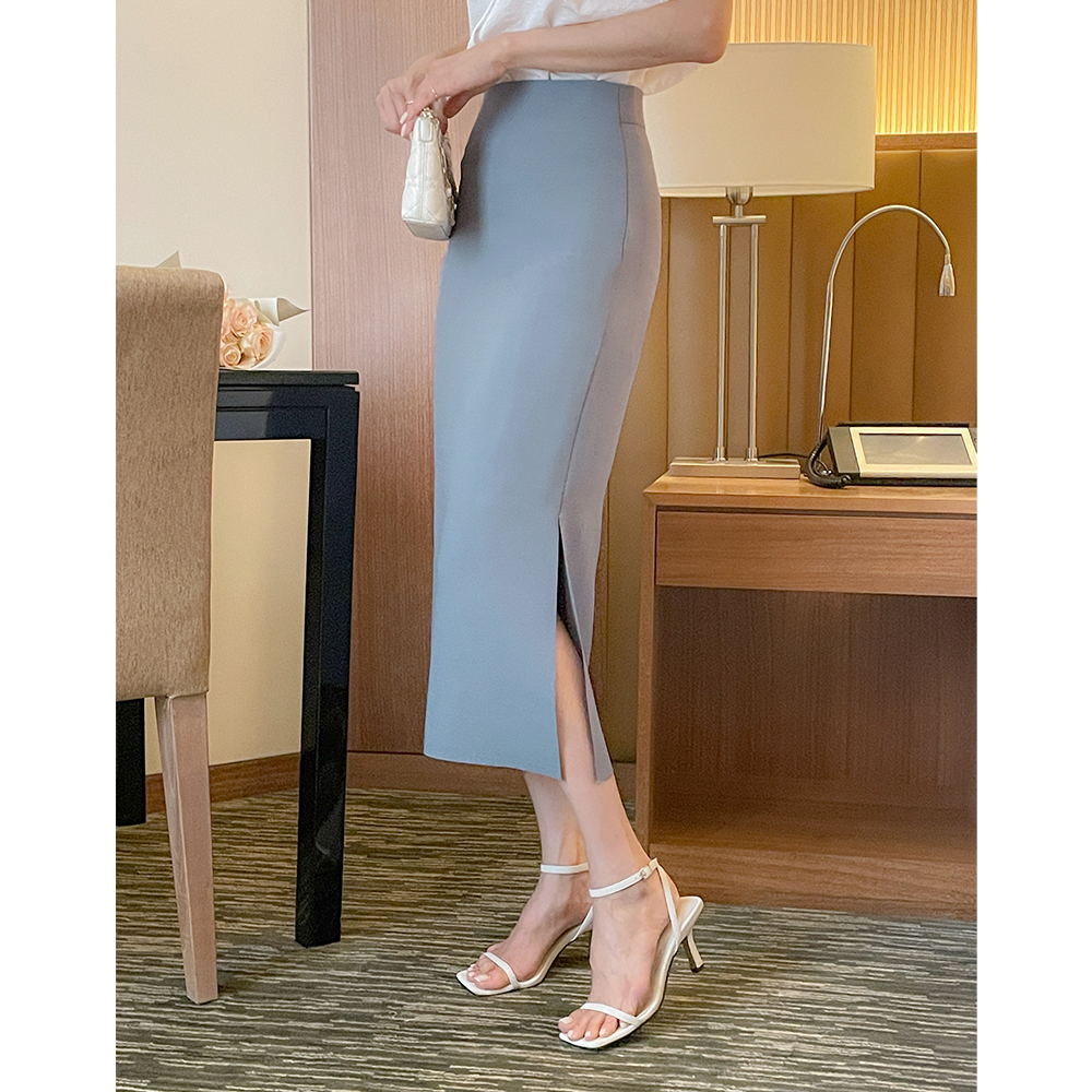 Clean Center Front Vent Mermaid Skirt