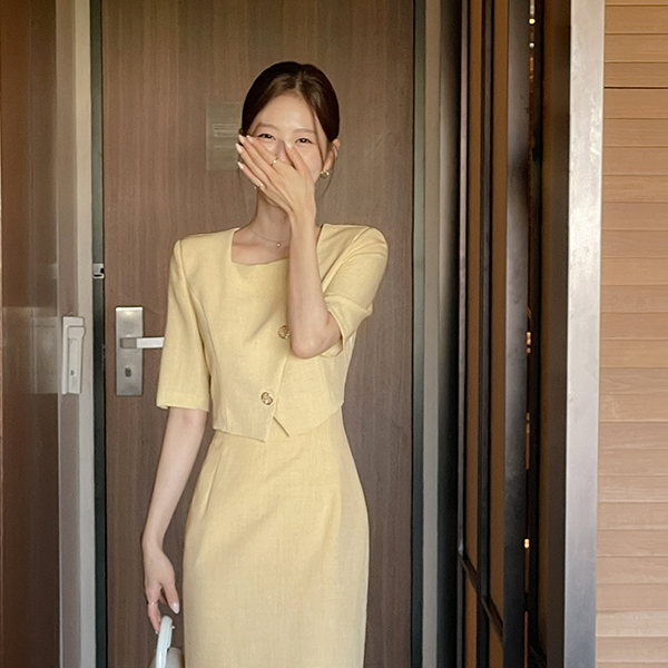 layered Style Diagonal Gold Button Dress