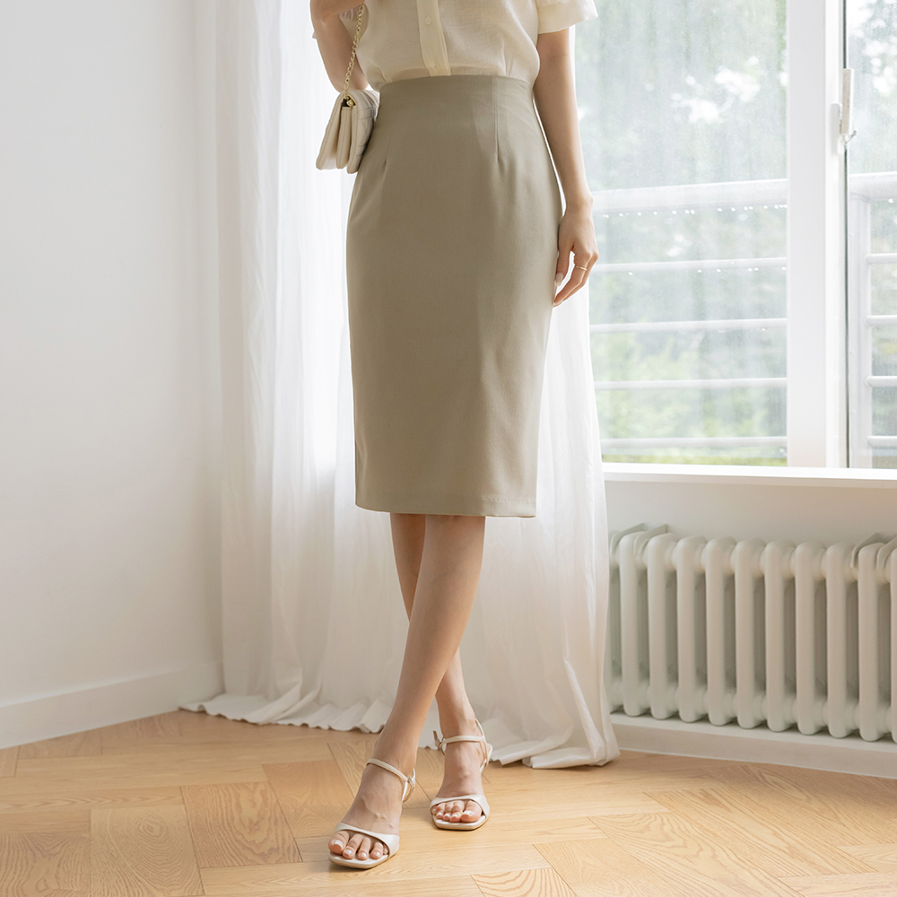 René H-line Set-up Skirt