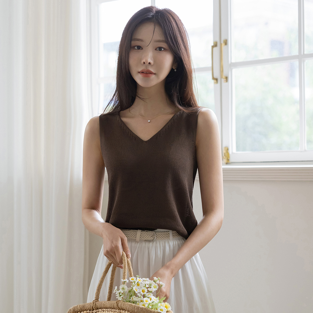 Cozy V-neck Sleeveless shirts Knit