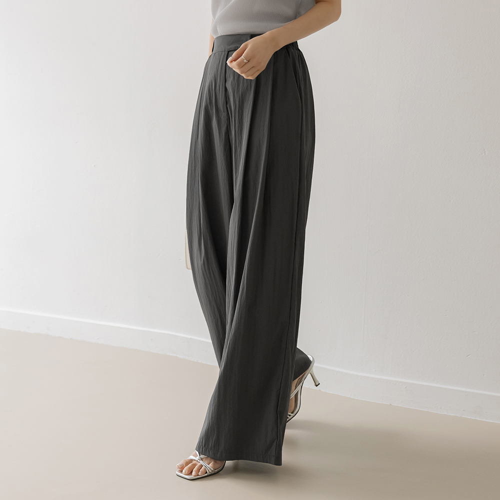 light Rustlingly Pintuck Wide Slacks