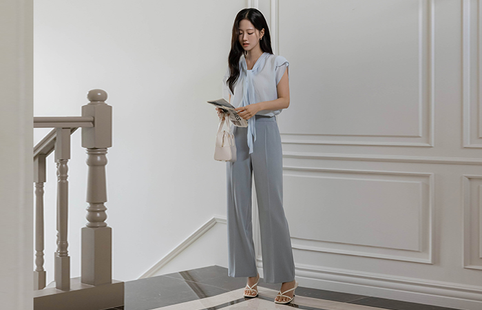 Air Soft 쫀득 Slim Fit Back Banding Slacks