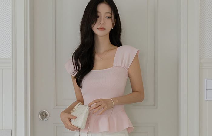Merry Frill Hems Sleeveless shirts Knit