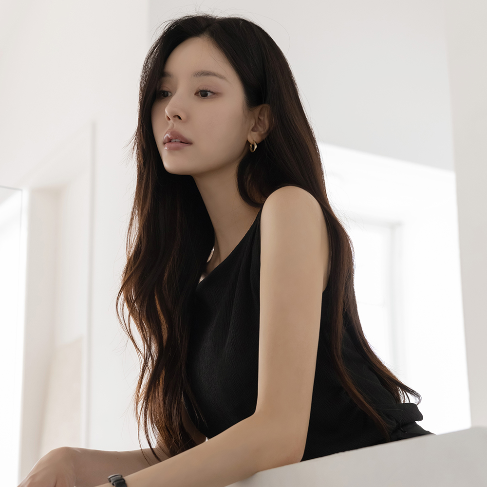 Muse Shirring Twist Sleeveless shirts T-shirt