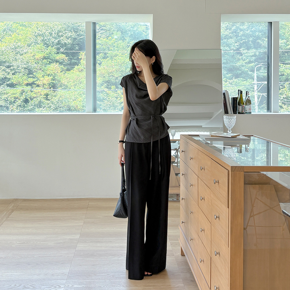 Long-legged Pintuck Wide Back Banding Slacks