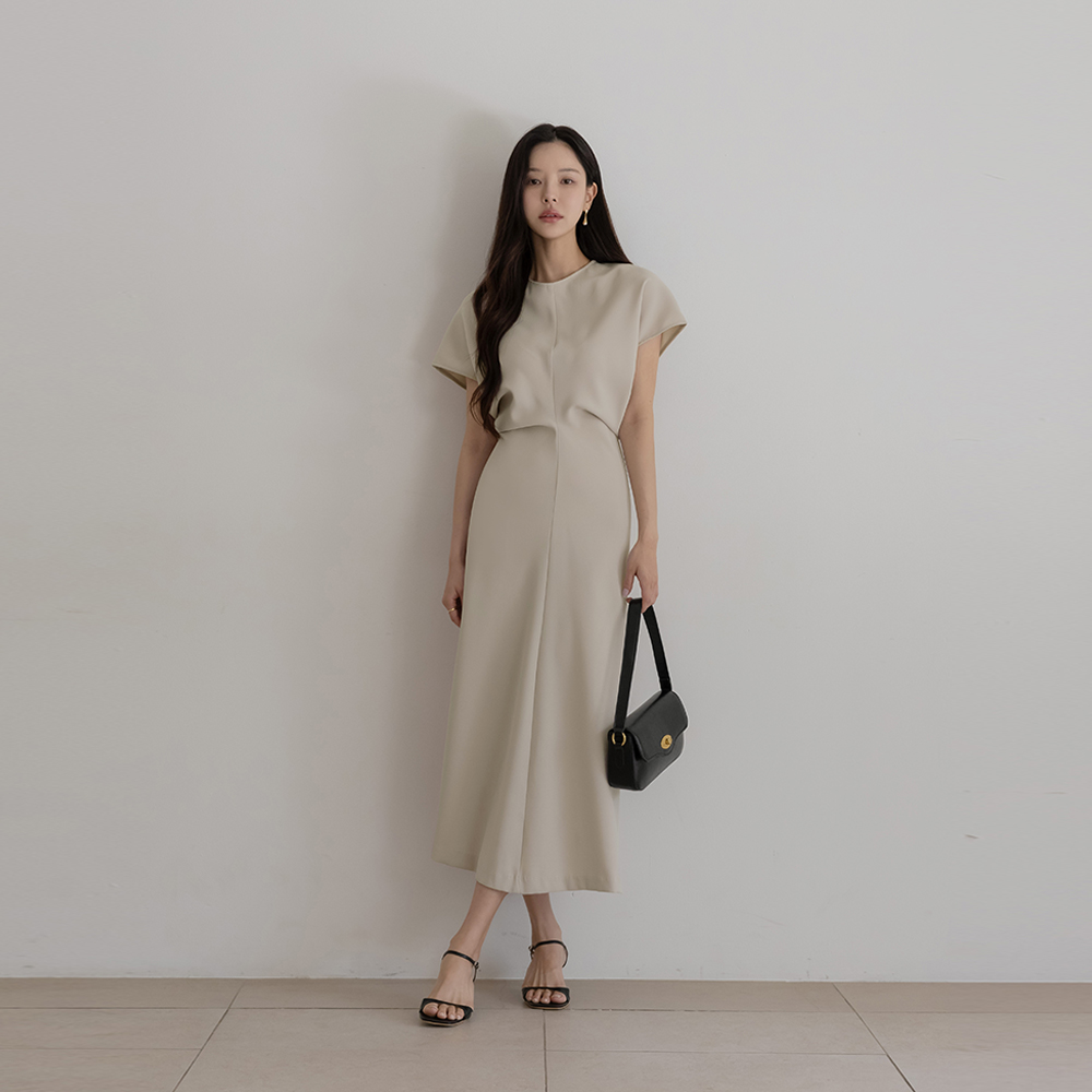 Audrey Cap-Sleeves 내추럴핏 Long Dress