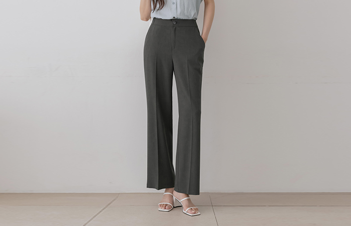 Soft The Back Banding Slim Fit Slacks