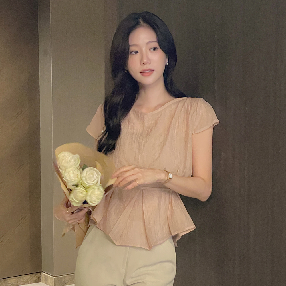 Ellin Pleat Cap-Sleeves Blouse(+Belt)
