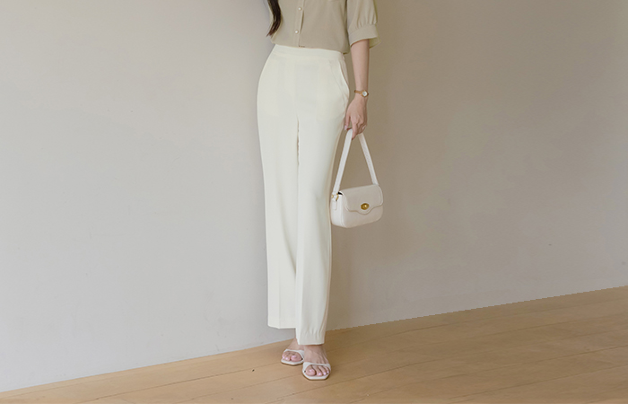 Soft Semi- wide fit Span Slacks