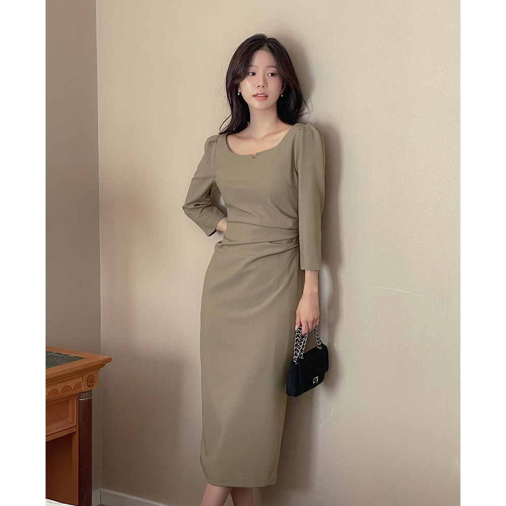 Elysee Shirring Capri Dress