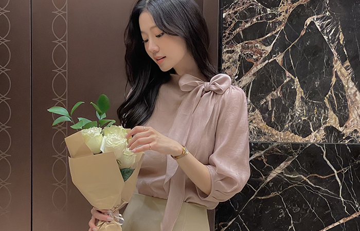Romantic Tencel Ribbon neckline Capri Blouse