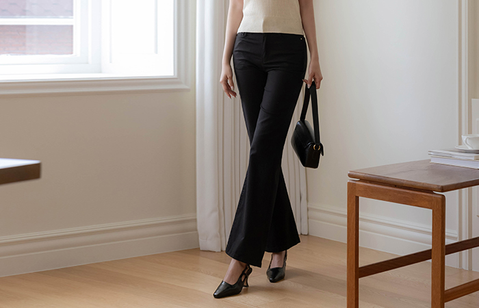 T Cotton Boot-Cut Span Pants
