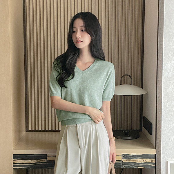 Cashmere&Fine Wool VNeck Short-sleeve Knit