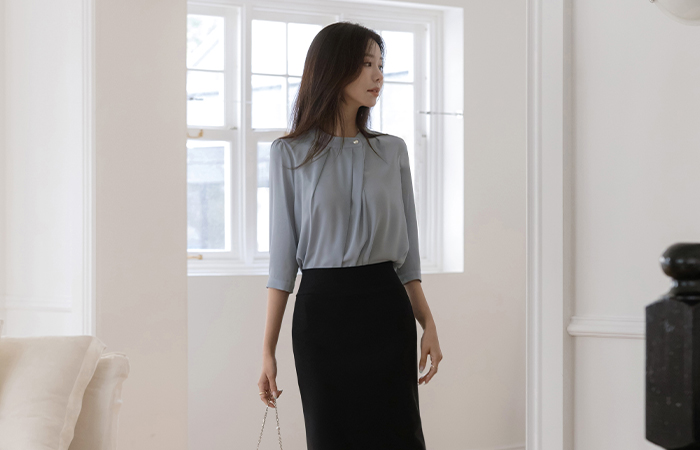 Feminine Side Pearl Buttons Blouse(Three-Quarter Sleeves) Ⅲ
