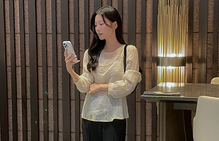 Wrinkle Bustier layered Style Blouse