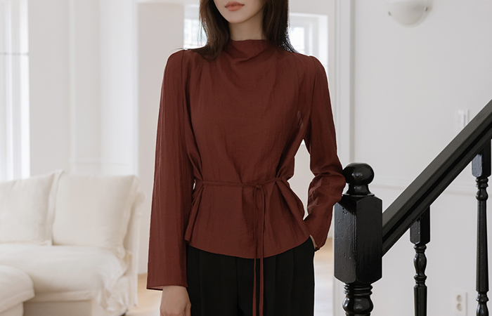 Half-Highneck Ribbon Strap Blouse