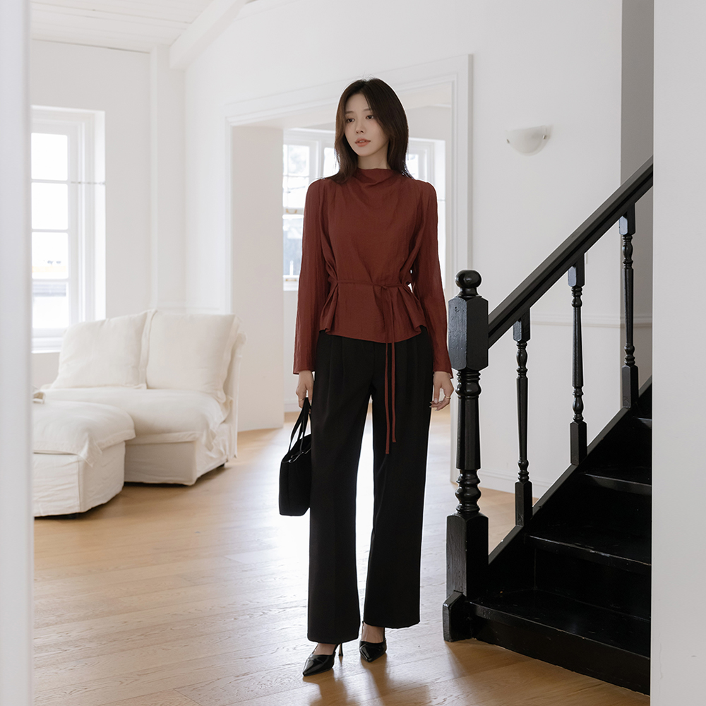 Back Banding Chic wide fit Slacks