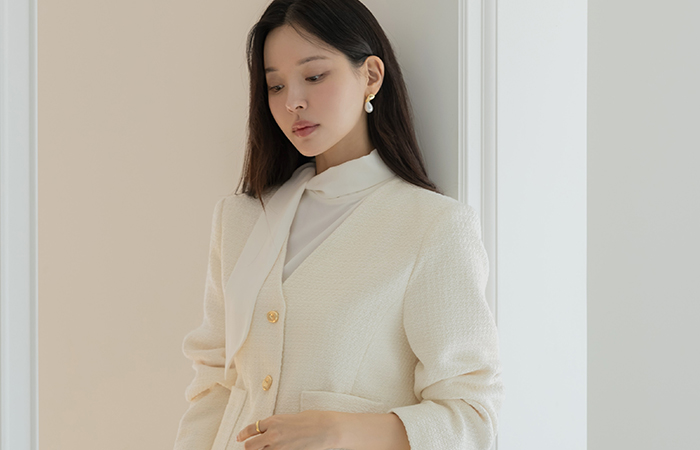 Shine No-collar Gold Button Tweed Jacket