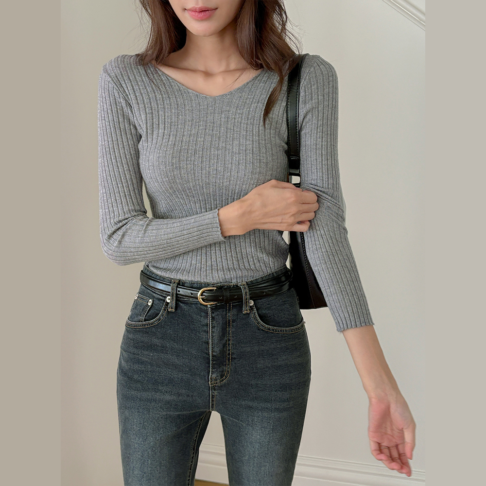 Soft Soft slender VNeck Corduroy Knit