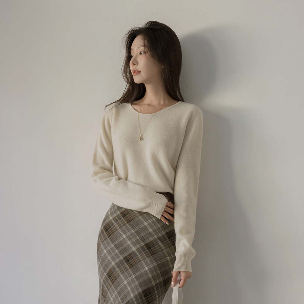 Autumn Daily V-neck Wool Knit
