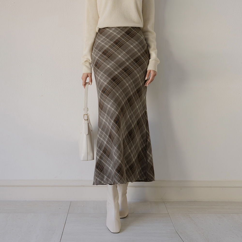 Check Slim Semi- Mermaid Long Skirt