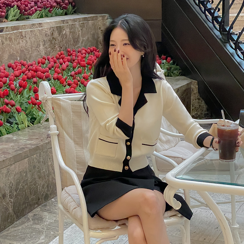 Feminine Collar Color Combination Cardigan Knit