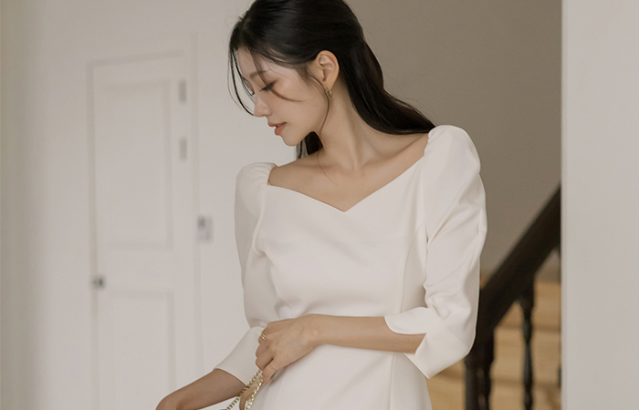 primium Romantic Heart Neck Puff Slim Dress