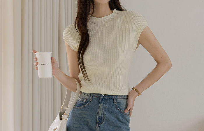 Half-Highneck Corduroy Wool Cap-Sleeves Knit
