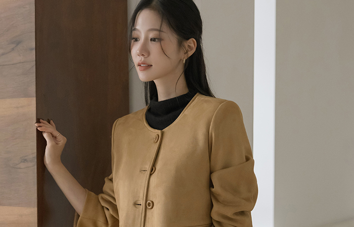 French Raund neck Suede Jacket