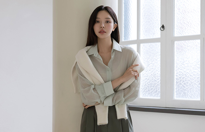 Tencel See-through Pretty fit Back Placket Shirt